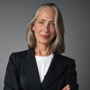 Dr Shelley Jones