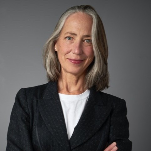 Dr Shelley Jones